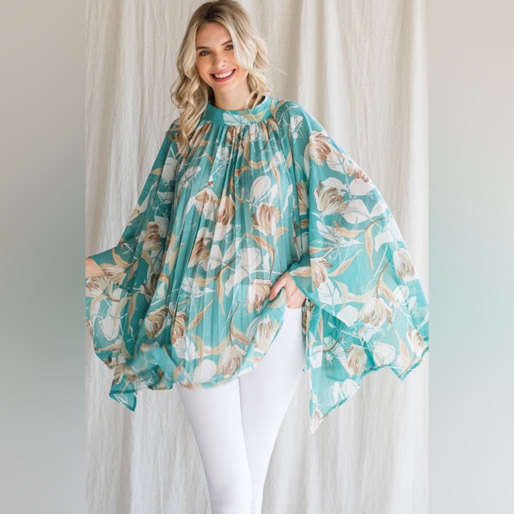 JODIFL Seafoam Floral Pleated Caftan Blouse